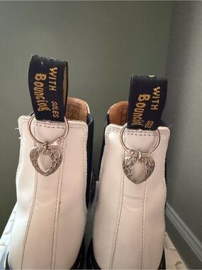Angel wings boot charms
